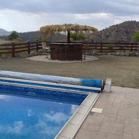 Kalokhorio Kalamospito Holiday House מראה חיצוני תמונה
